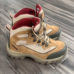 Hi-Tec Hiking boots